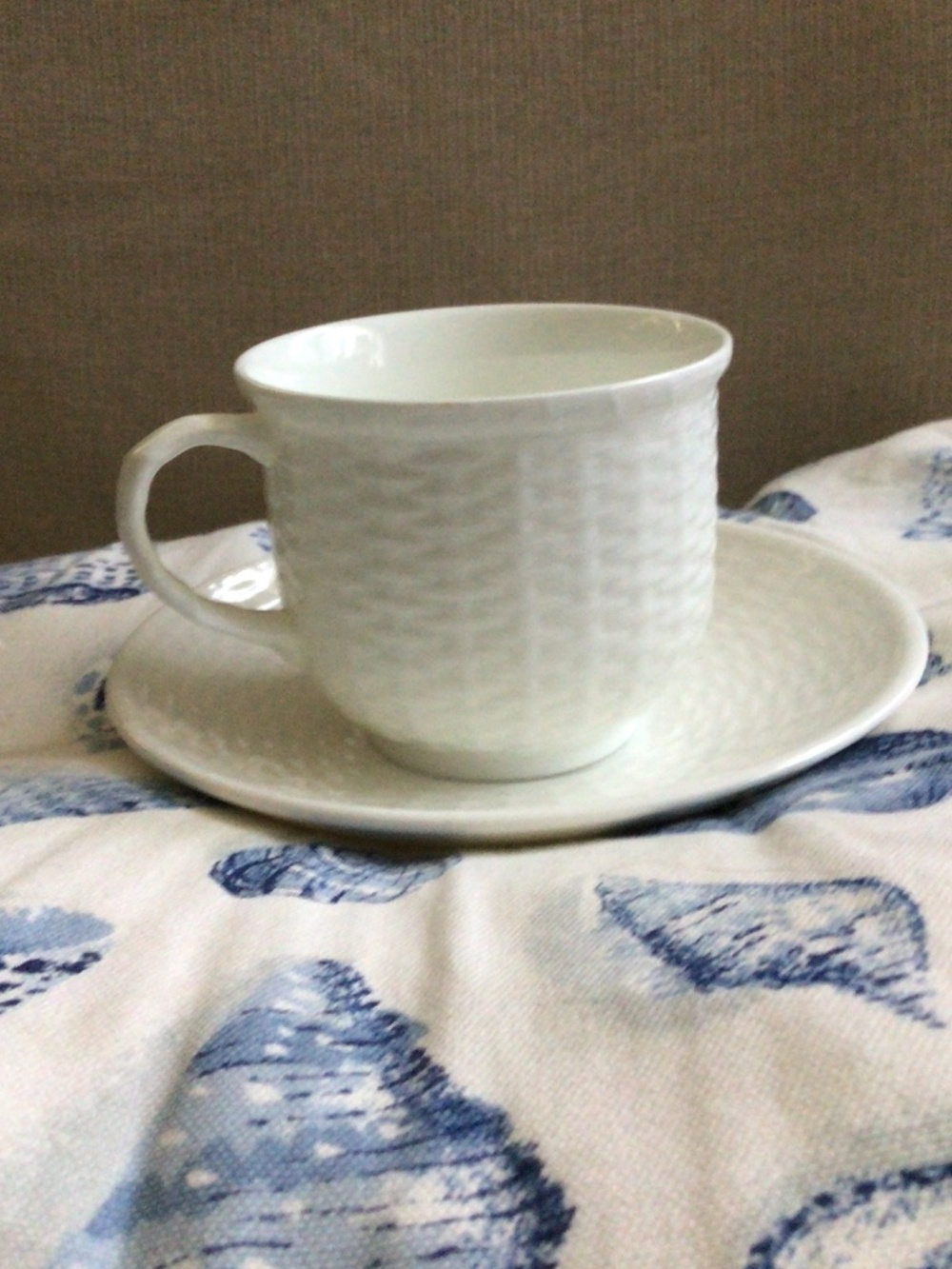 Wedgewood 4 cups and saucers sets nantucket
